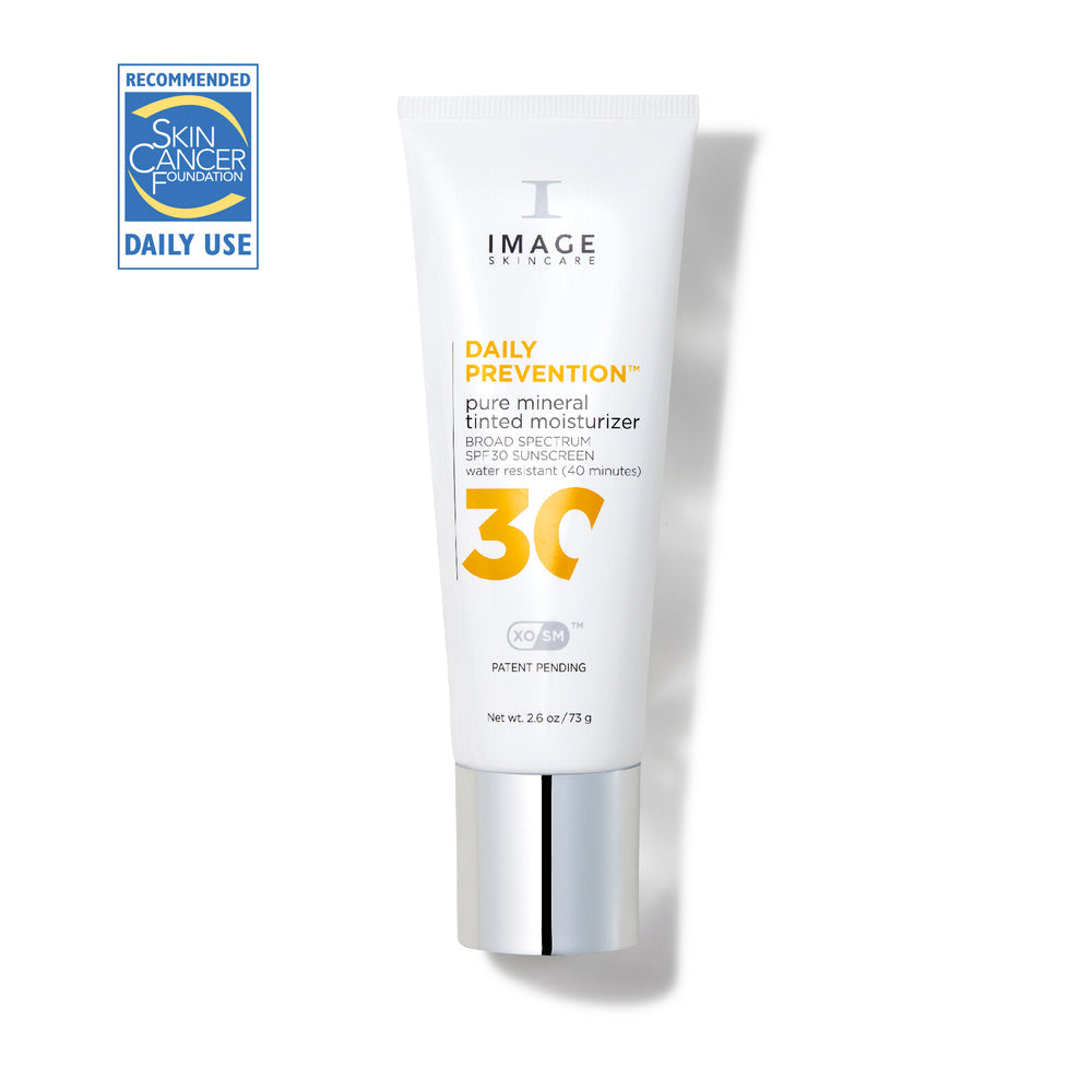 IMAGE Skincare DAILY PREVENTION Pure Mineral Tinted Moisturiser SPF 30 tube with SPF 30 label