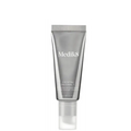 Medik8 Crystal Retinal 1™ tube packaging showcasing gentle age-defying retinaldehyde formula.